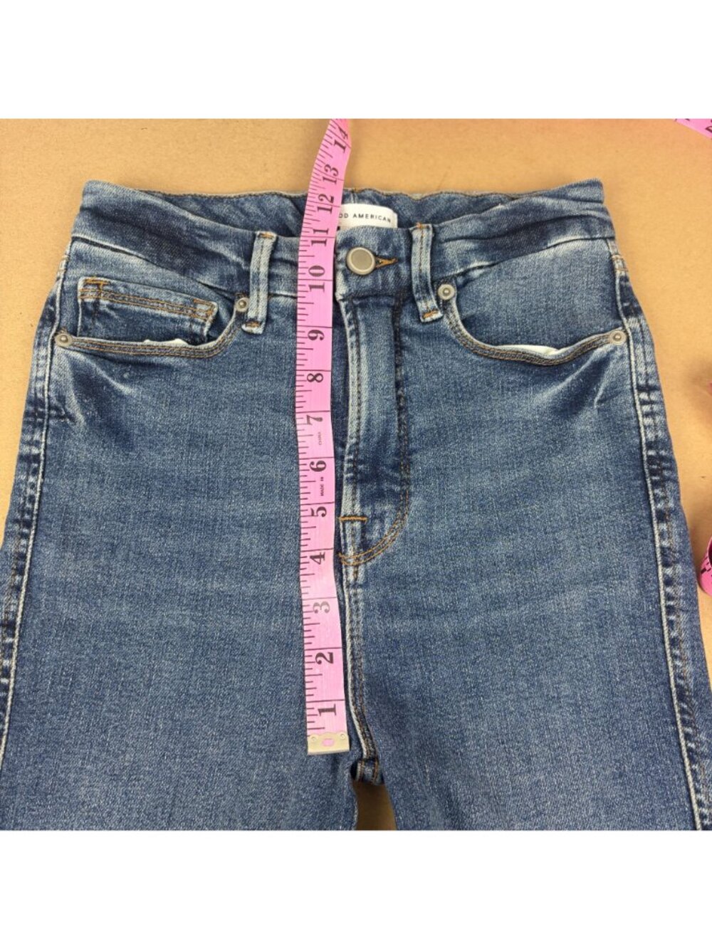 Good American Good Curve Step Hem Straight Leg Jeans Womens 2/26 Indigo Blue - Picture 5 of 11